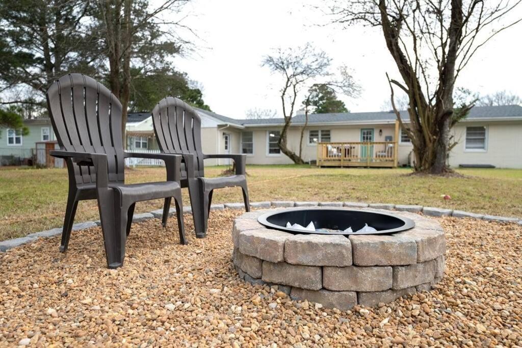 Edenton 3 Br/ 2 Bath King, Fire Pit Villa Bagian luar foto
