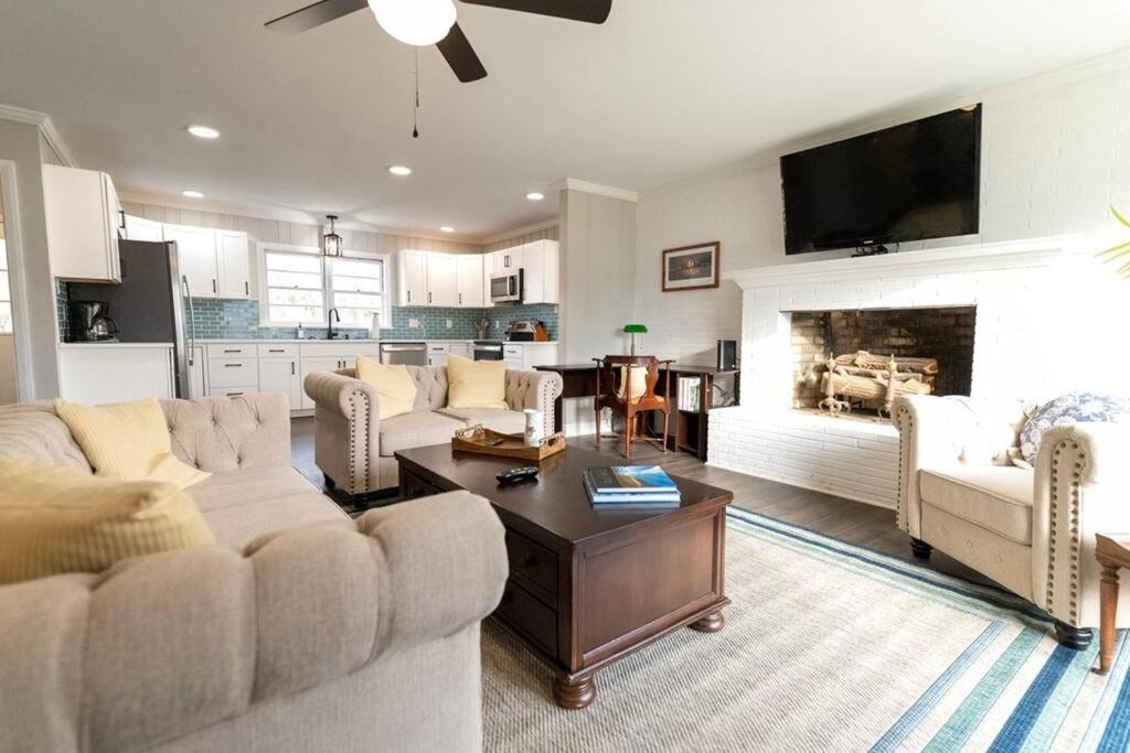 Edenton 3 Br/ 2 Bath King, Fire Pit Villa Bagian luar foto