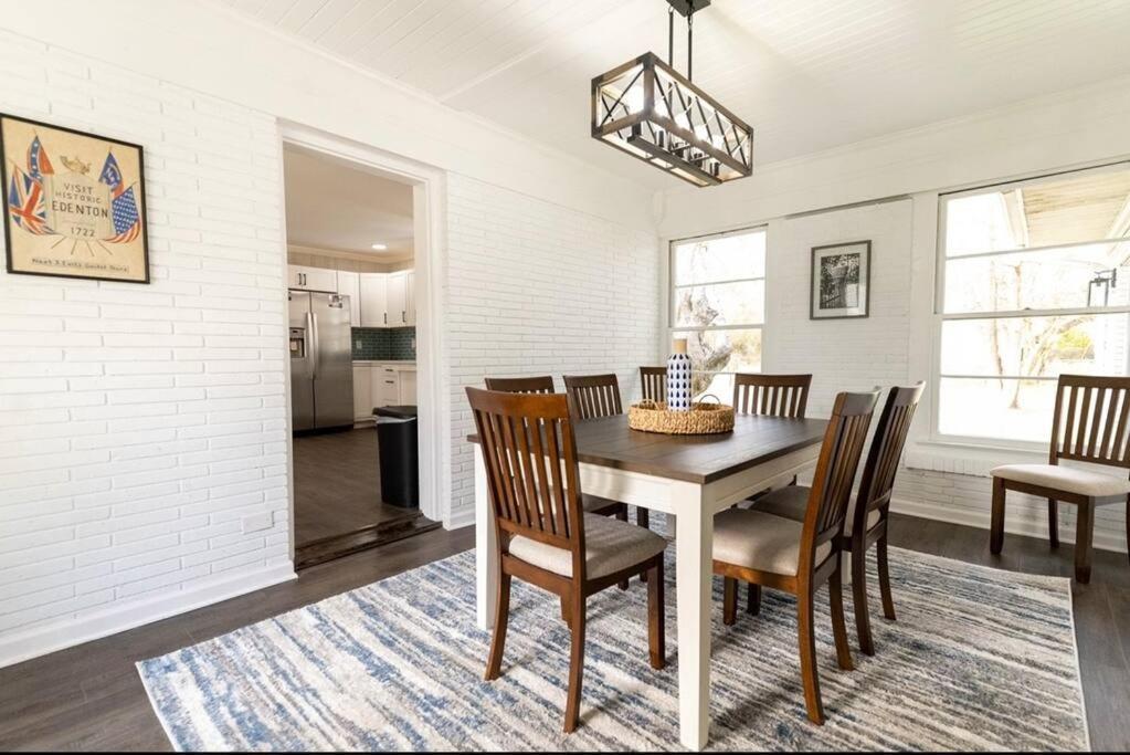 Edenton 3 Br/ 2 Bath King, Fire Pit Villa Bagian luar foto